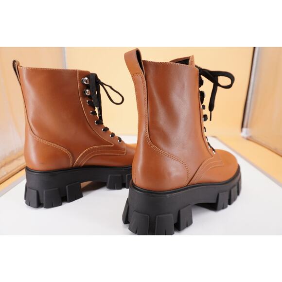 Marc FisherHappy Brown Leather Lace Up Combat Ankle Boot SZ 8 biker Lug platform - Picture 2 of 12